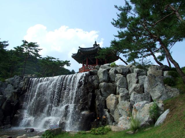 Name:  Yeongdong.jpg
Views: 131
Size:  58.3 KB