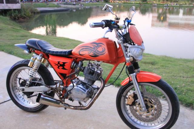 Name:  216987_225441560826508_100000819984479_597453_794475_n[1].jpg
Views: 207
Size:  50.5 KB