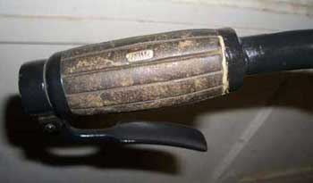 Name:  handlebar_grip.jpg
Views: 488
Size:  9.8 KB