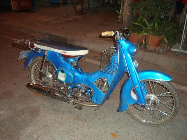 Name:  167158_193773467300523_100000036143765_764220_7269788_n.jpg
Views: 1940
Size:  47.9 KB