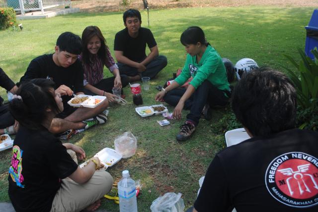 Name:  DSC_0368.jpg
Views: 415
Size:  48.4 KB