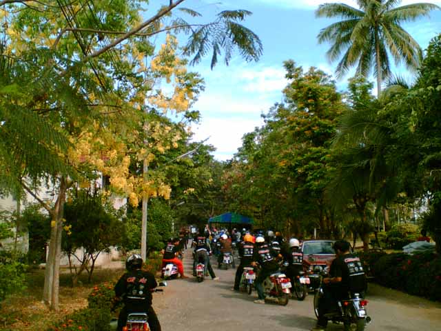 Name:  10รวมตัวไปจุดชมวิว.jpg
Views: 2178
Size:  80.6 KB
