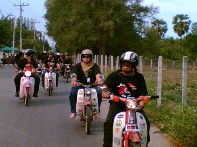 Name:  12ไปจุดชมวิว.jpg
Views: 3459
Size:  56.8 KB