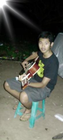 Name:  282769_183931428337960_100001633128599_512378_1535765_n[1].jpg
Views: 507
Size:  11.9 KB