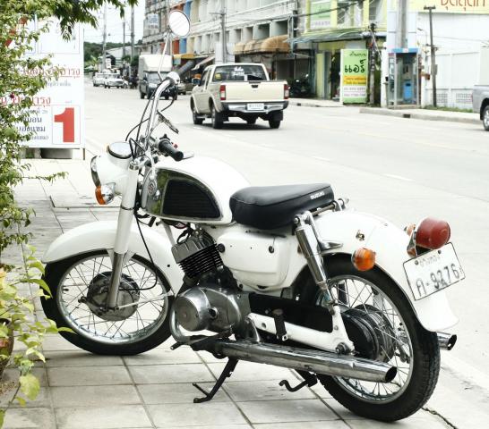 Name:  01 SQUARE.jpg
Views: 87
Size:  59.7 KB