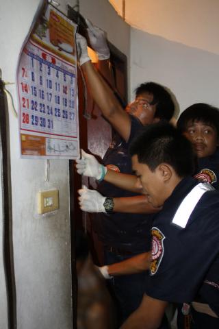 Name:  008vcd.jpg
Views: 371
Size:  21.4 KB