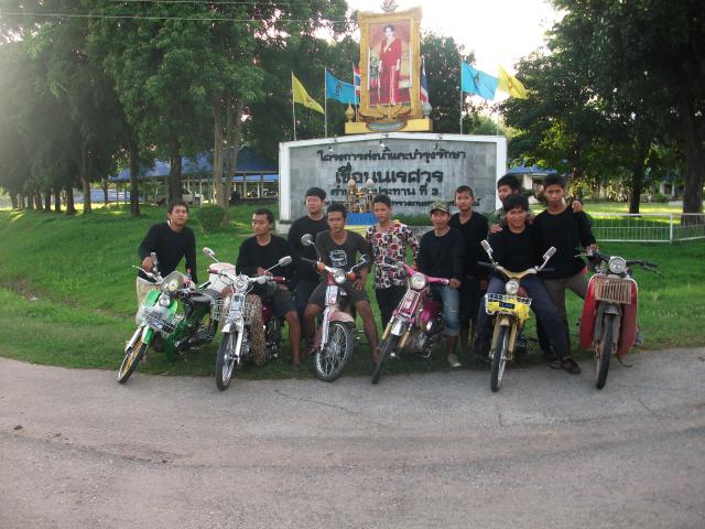 Name:  DSCF8810.jpg
Views: 430
Size:  60.5 KB