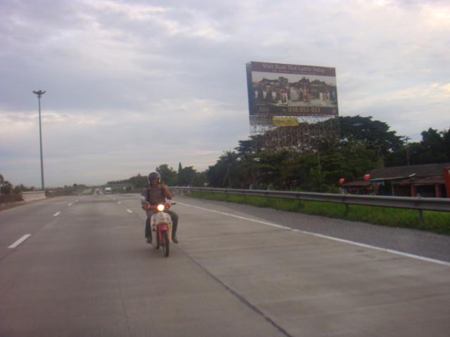 Name:  DSC01701.jpg
Views: 265
Size:  23.3 KB
