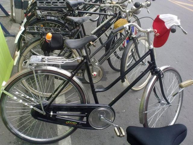Name:  beta bike.jpg
Views: 282
Size:  64.2 KB