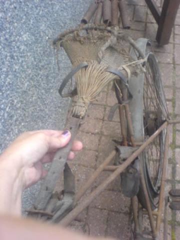 Name:  $(KGrHqEOKooE4t4Q6O1ZBOUr2rr+H!~~48_12.jpg
Views: 1642
Size:  26.4 KB