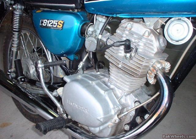 Name:  1975-honda-cb125s-blue-4025-5_TYU_PakWheels(com).jpg
Views: 1319
Size:  58.6 KB