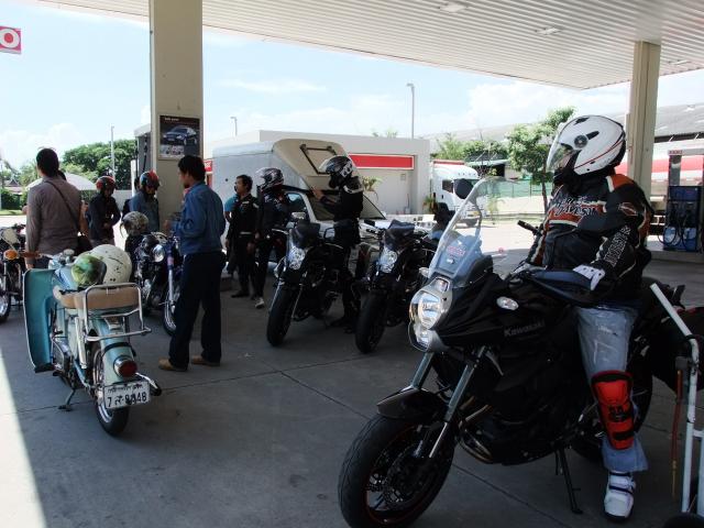 Name:  2011_09030035.jpg
Views: 153
Size:  51.9 KB