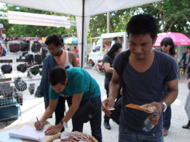 Name:  2011_09030113.jpg
Views: 116
Size:  43.5 KB