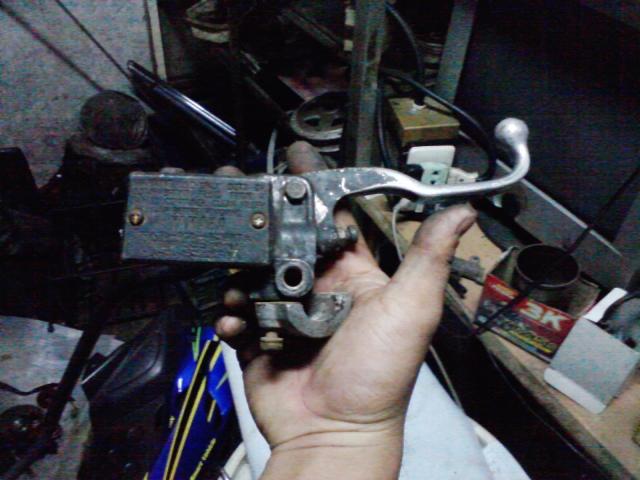 Name:  P170911_17.52.jpg
Views: 299
Size:  43.9 KB