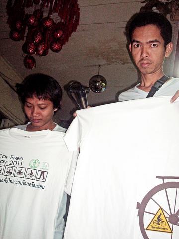 Name:  DSC03103.jpg
Views: 312
Size:  25.3 KB