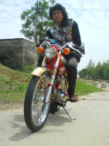 Name:  AMBA0147.jpg
Views: 4388
Size:  33.8 KB