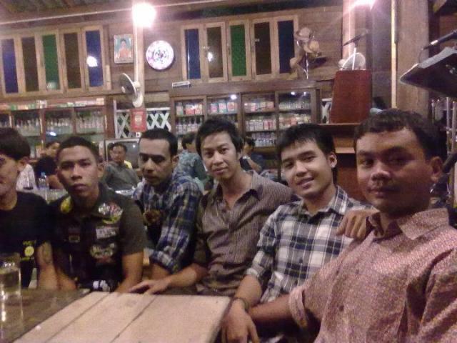 Name:  317392_221099821281860_100001455318081_608869_1746609813_n.jpg
Views: 189
Size:  53.1 KB