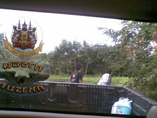 Name:  28092011(003).jpg
Views: 136
Size:  50.4 KB