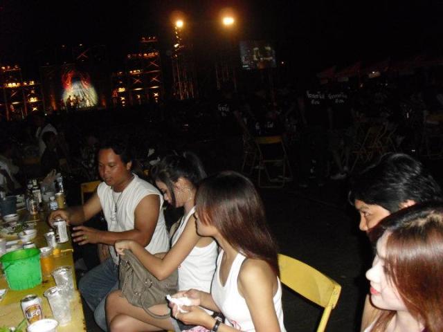 Name:  70.jpg
Views: 163
Size:  39.1 KB