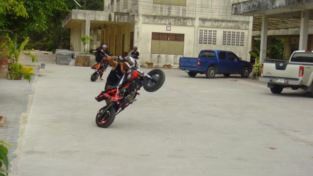Name:  DSC01751.jpg
Views: 624
Size:  32.3 KB