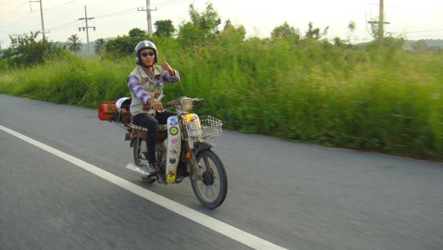 Name:  DSC01783.jpg
Views: 497
Size:  29.9 KB