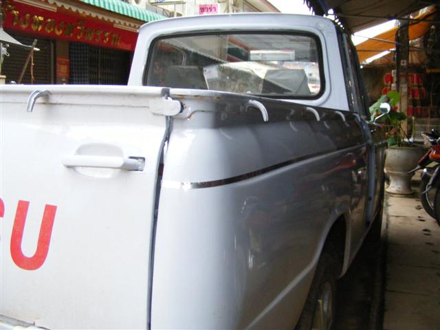 Name:  DSCF0103 (Small).JPG
Views: 1229
Size:  43.2 KB