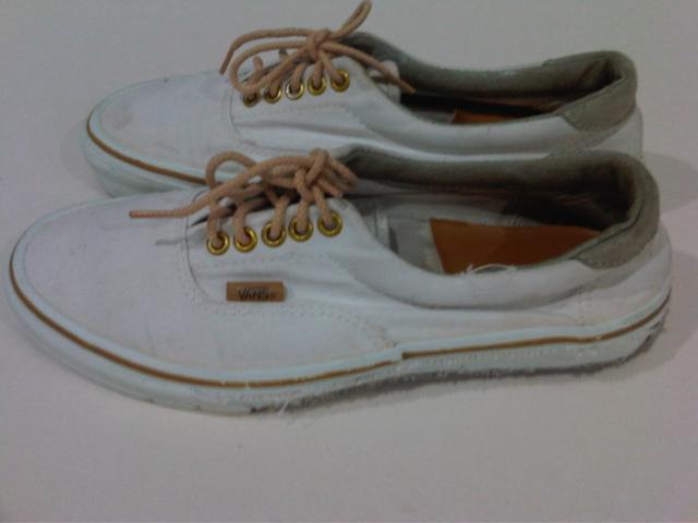 Name:  IMG01598-20111004-1913.jpg
Views: 433
Size:  23.5 KB