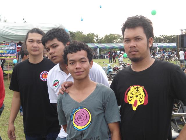 Name:  DSC01271.jpg
Views: 917
Size:  41.4 KB