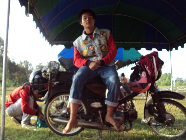 Name:  97.jpg
Views: 229
Size:  43.1 KB
