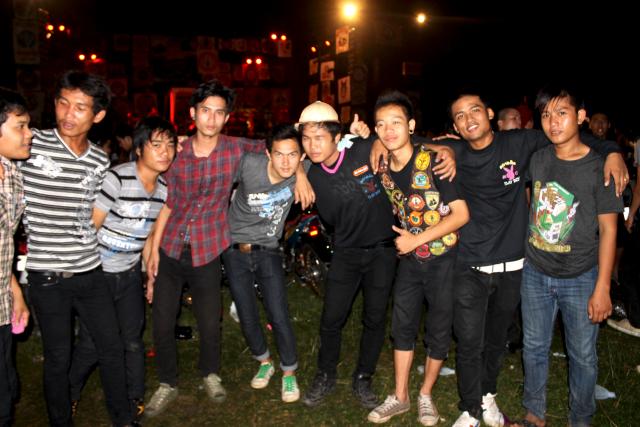 Name:  IMG_0758.jpg
Views: 589
Size:  47.3 KB