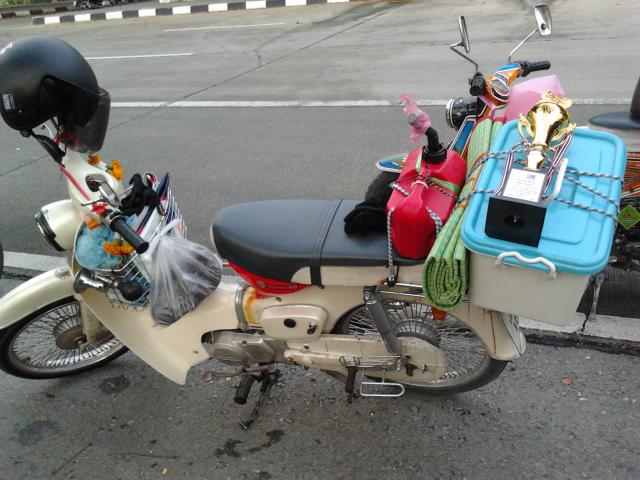 Name:  2011-10-09 06.25.09.jpg
Views: 25
Size:  54.9 KB