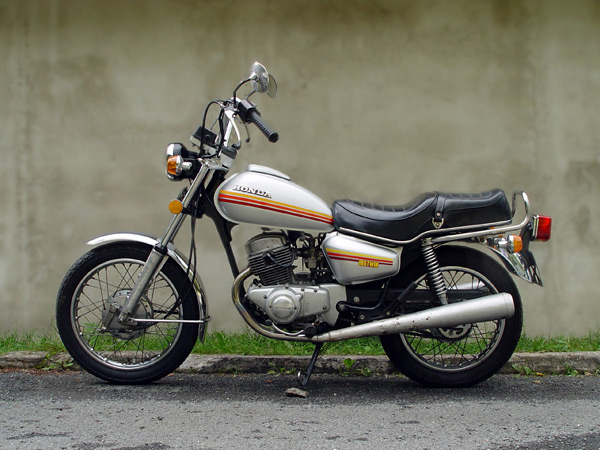 Name:  1honda-cm185t.jpg
Views: 3790
Size:  92.1 KB