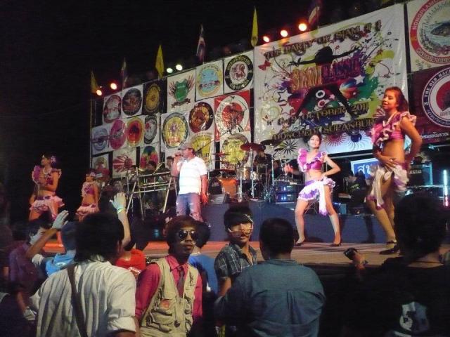 Name:  300303_232928300097244_100001402274867_661973_1733861572_n.jpg
Views: 182
Size:  58.3 KB