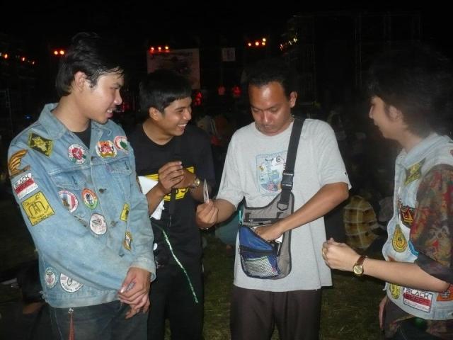 Name:  304171_232931736763567_100001402274867_662046_238906741_n (1).jpg
Views: 179
Size:  41.1 KB