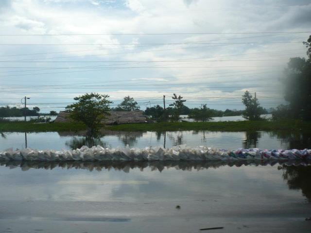 Name:  308545_232933496763391_100001402274867_662061_1862797050_n.jpg
Views: 222
Size:  35.1 KB