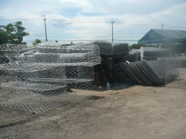 Name:  312538_232936090096465_100001402274867_662113_2106436308_n.jpg
Views: 220
Size:  50.8 KB