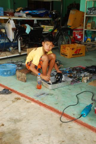 Name:  DSC_4928.jpg
Views: 1455
Size:  30.0 KB