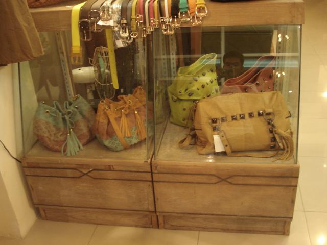 Name:  DSC00282.jpg
Views: 1095
Size:  37.9 KB