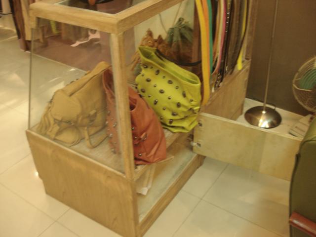 Name:  DSC00283.jpg
Views: 1040
Size:  30.0 KB
