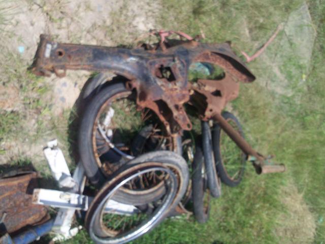 Name:  kdk_1032.jpg
Views: 2082
Size:  45.9 KB