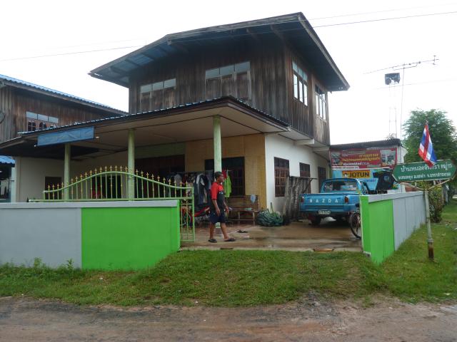 Name:  P1020520.jpg
Views: 827
Size:  45.8 KB