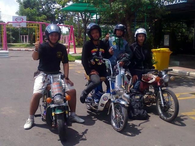 Name:  228887_173595416044374_100001817510293_403569_3083594_n.jpg
Views: 288
Size:  56.9 KB