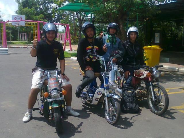 Name:  226076_173595369377712_100001817510293_403568_6836487_n.jpg
Views: 49
Size:  55.9 KB