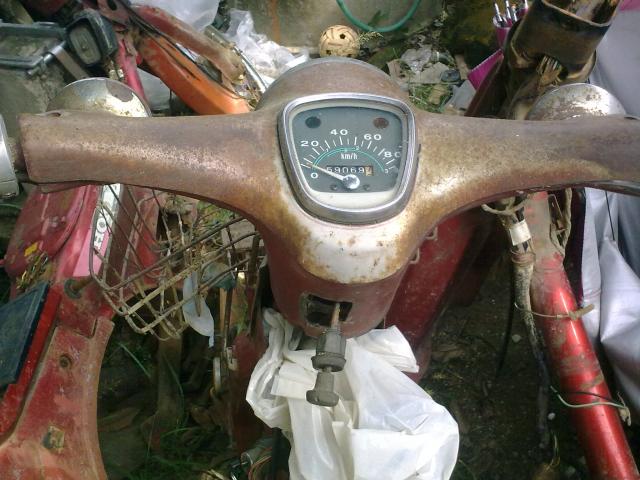 Name:  201020112909.jpg
Views: 392
Size:  55.7 KB