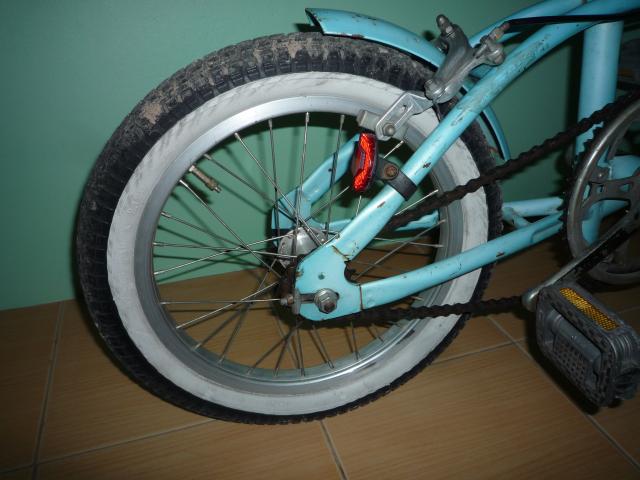 Name:  P1100953.jpg
Views: 352
Size:  43.0 KB