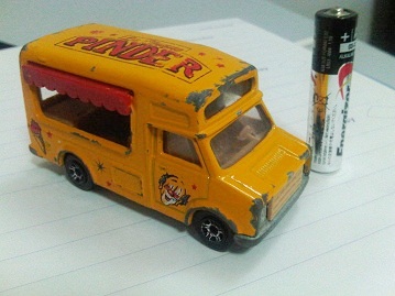 Name:  IMG03477-20111027-1237.jpg
Views: 198
Size:  44.0 KB