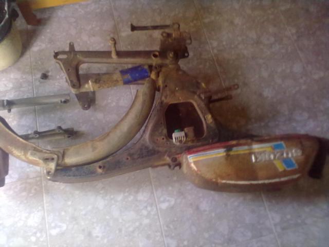Name:  27102011202.jpg
Views: 838
Size:  31.2 KB