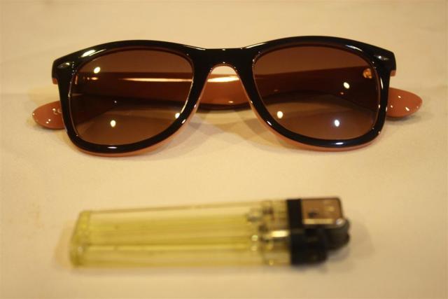 Name:  VTG0106a (Medium).jpg
Views: 263
Size:  21.2 KB