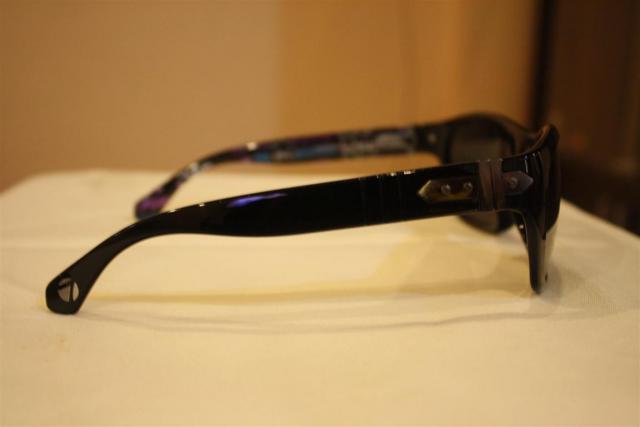 Name:  VTG0115c (Medium).jpg
Views: 80
Size:  15.6 KB