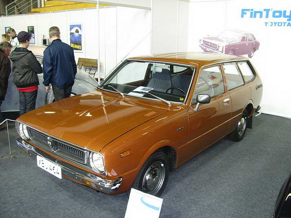 Name:  800px-Toyota_Corolla_KE-36_Lahti.jpg
Views: 219
Size:  46.5 KB